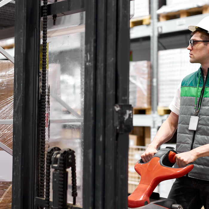 Electric Pallet Stacker Truck: A Fusion of Power, Precision, and Productivity